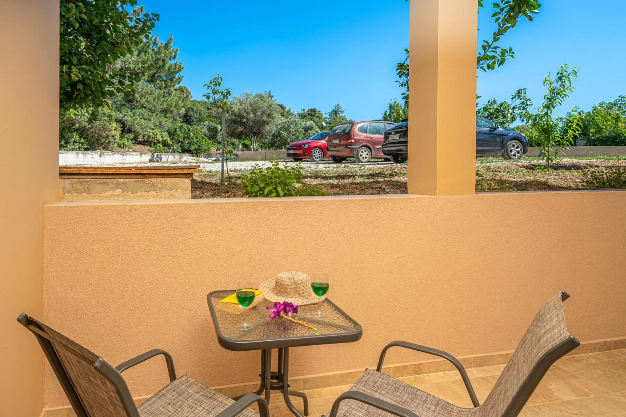 Egialion Iqia Apartment Аргостолион Екстериор снимка