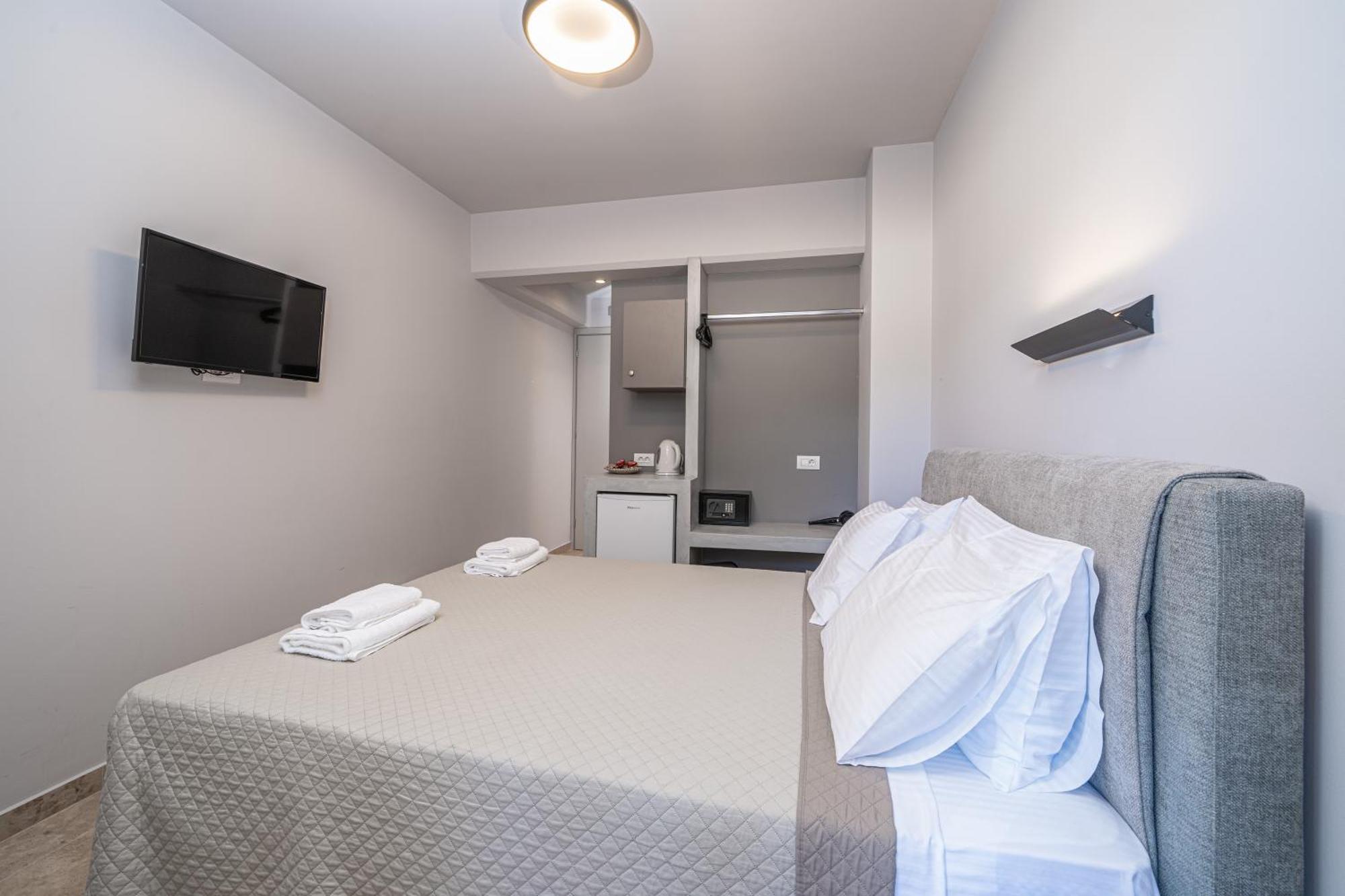Egialion Iqia Apartment Аргостолион Екстериор снимка