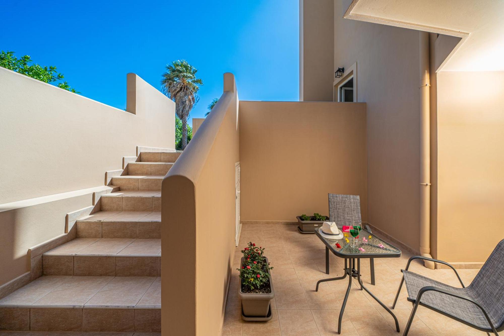 Egialion Iqia Apartment Аргостолион Екстериор снимка