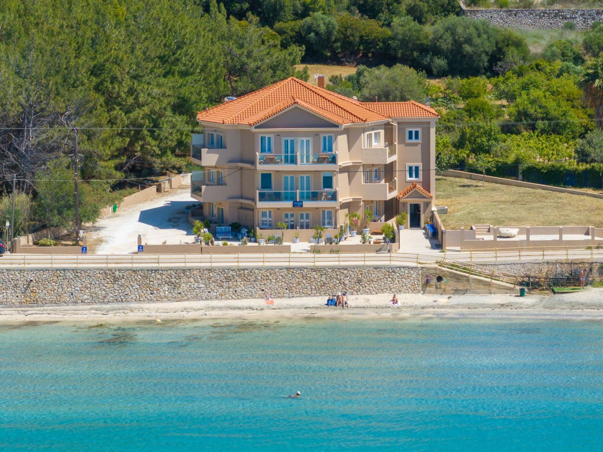 Egialion Iqia Apartment Аргостолион Екстериор снимка